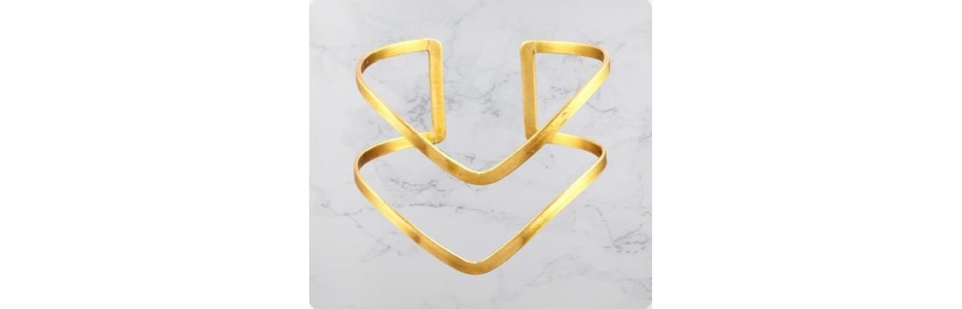 Roman Style brass wire cuff bangle Roman Style brass wire cuff bangle